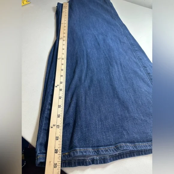 Pilcro Dark Blue Wide Leg High Waist Denim Size 31 EUC